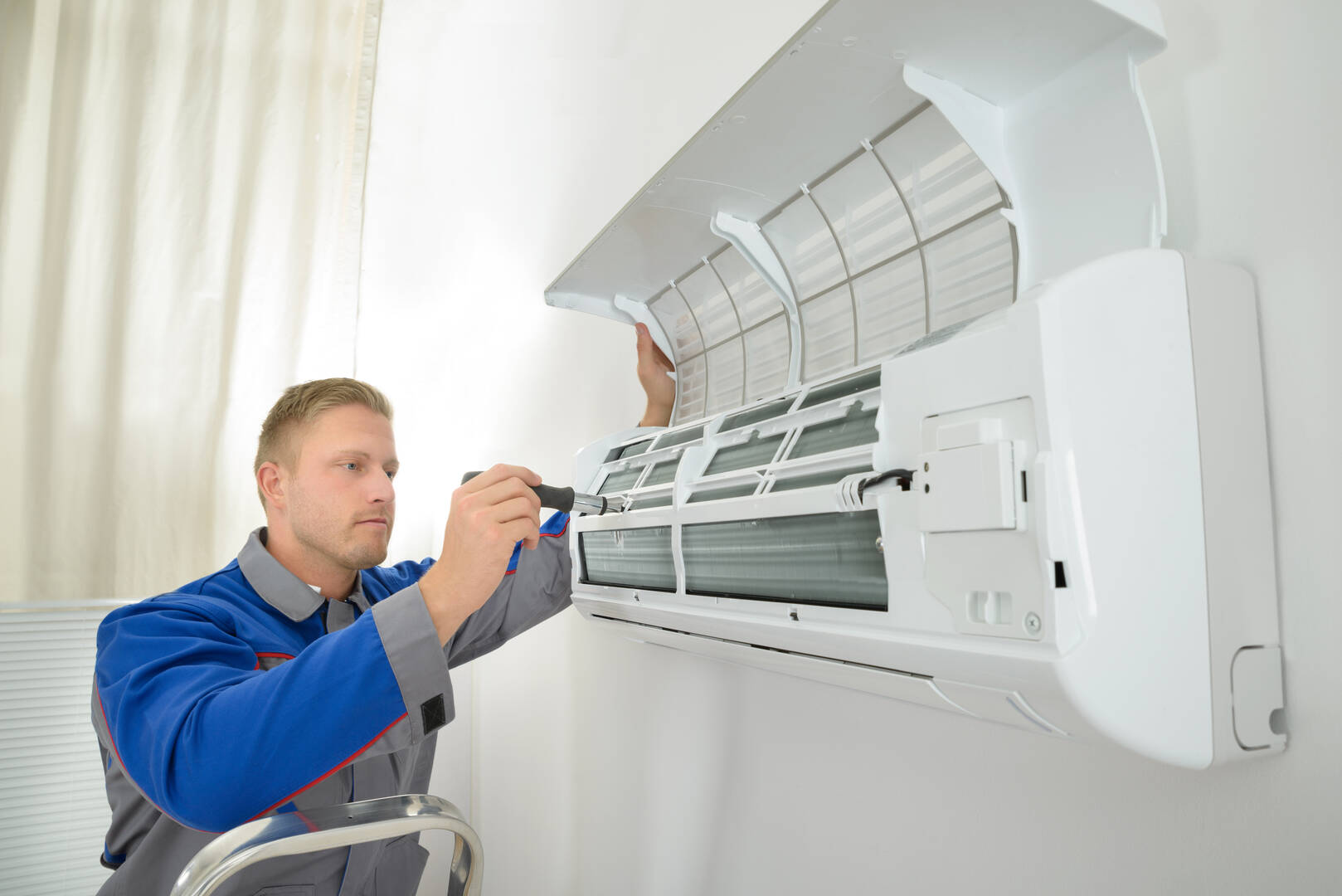 Mountain Plumbing Heating & Air Conditioning logo