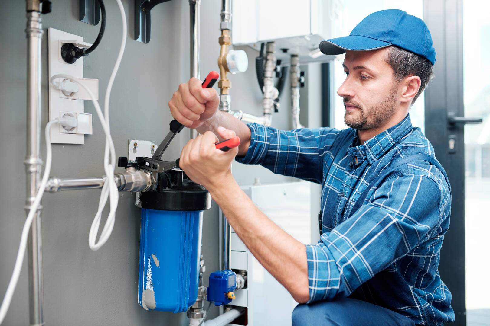 H & B Plumbing & Heating Inc logo