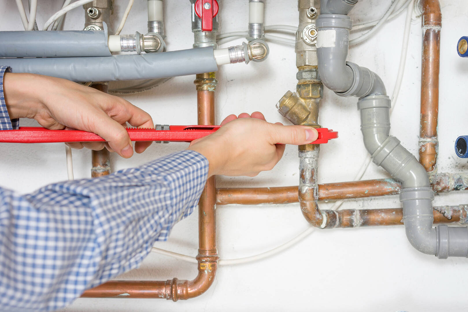 McDowd Plumbing logo