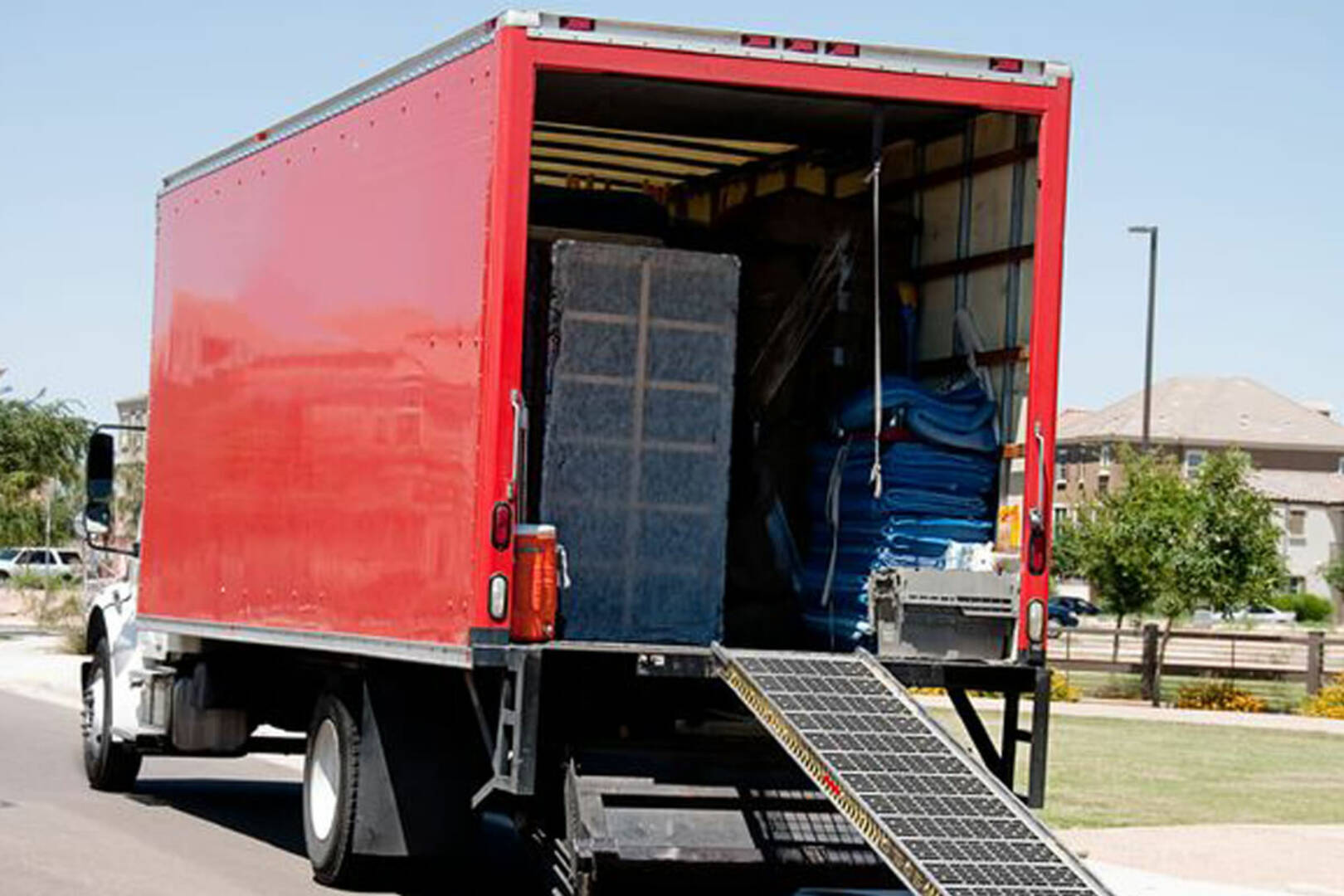 Adaya Moving logo