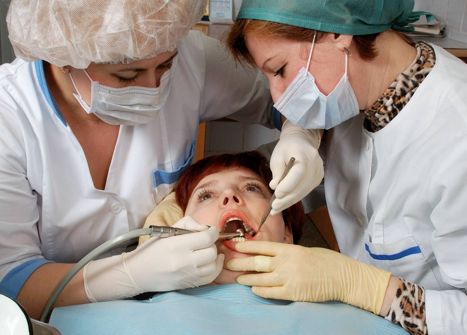 Airport Road Dental Associates  logo