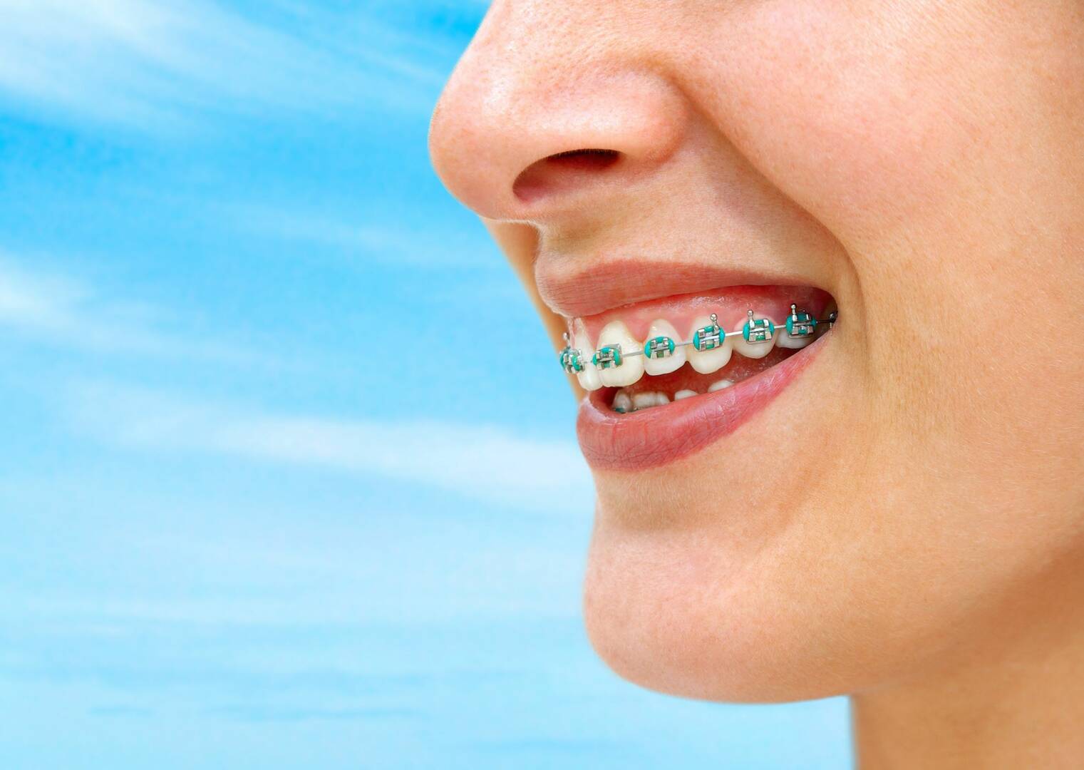 Cruz Davis Family and Cosmetic Dentistry logo
